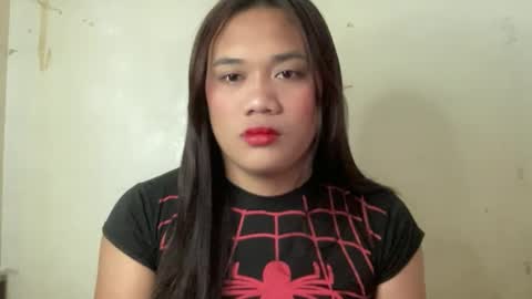 AMARA - FOLLOW ME AND THUMBS UP online show from March 30, 11:50 pm