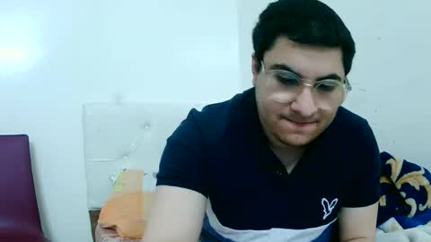 Snapshot of badboixx chatting on March 9, 7:48 pm badboixx online show from March 9, 7:48 pm