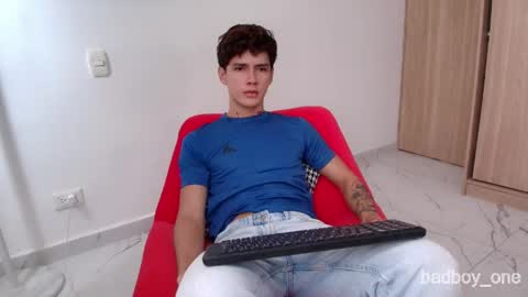 Snapshot of badboy_one chatting on May 20, 4:35 pm jhojan online show from May 20, 4:35 pm