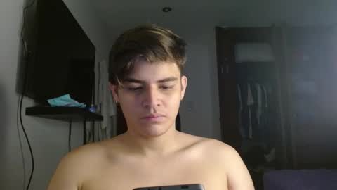 badbunny_69_ online show from January 8, 8:44 pm