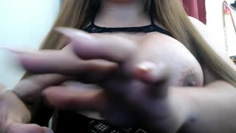 itsme jannaxx online show from January 7, 7:49 pm