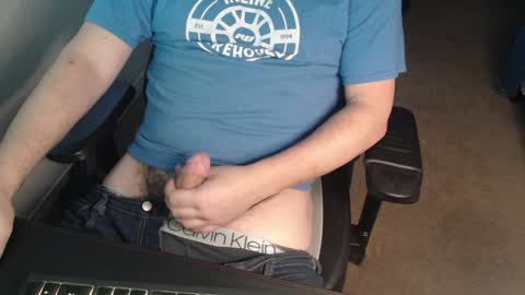 Snapshot of baddaddy77 chatting on February 8, 1:11 am baddaddy77 online show from February 8, 1:11 am