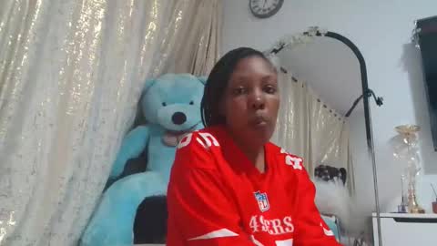 baddestslut001 online show from May 1, 8:02 pm
