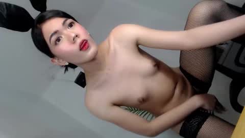 Hello  im your lovely Cheska online show from February 26, 6:15 am