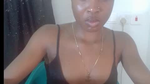 baddiebitchx online show from May 6, 11:04 am