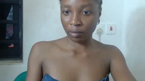 Snapshot of baddiebitchx chatting on July 1, 9:47 pm baddiebitchx online show from July 1, 9:47 pm
