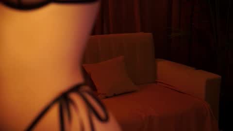 Nina online show from December 13, 7:32 pm