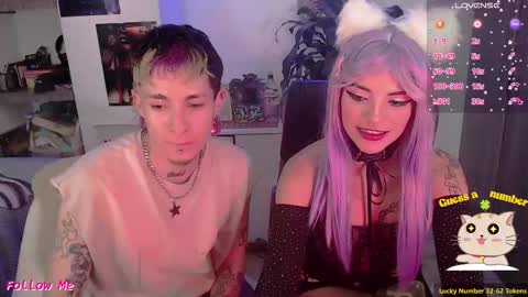 Dan  Lila  online show from September 13, 11:04 pm