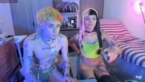 Dan  Lila  online show from March 17, 1:32 am