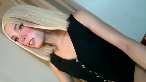 jasmine online show from June 22, 10:12 am