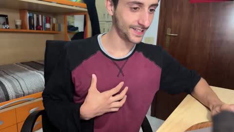 Snapshot of badguy_22 chatting on November 8, 4:07 pm Badguy online show from November 8, 4:07 pm