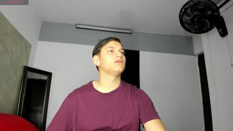 Snapshot of badkenn chatting on January 15, 11:15 am s online show from January 15, 11:15 am