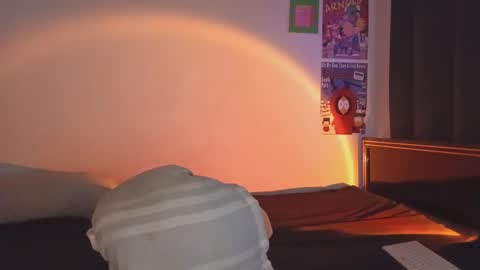 badlucky_ online show from February 5, 12:32 pm