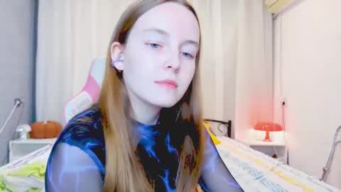 Alice online show from November 12, 6:41 pm