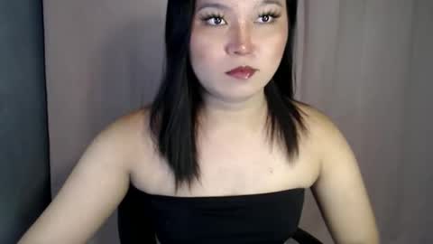 Snapshot of bahoglaway69 chatting on December 3, 7:12 pm april online show from December 3, 7:12 pm