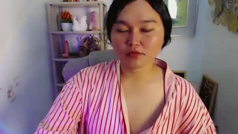 Snapshot of bahoglaway69 chatting on June 11, 12:32 am april online show from June 11, 12:32 am
