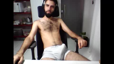 Snapshot of baianobarbudo chatting on December 13, 7:36 am baianobarbudo online show from December 13, 7:36 am