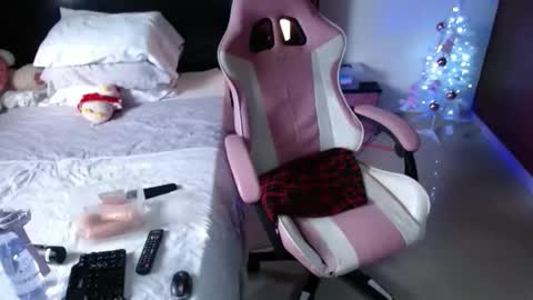 sandra online show from November 26, 12:50 pm