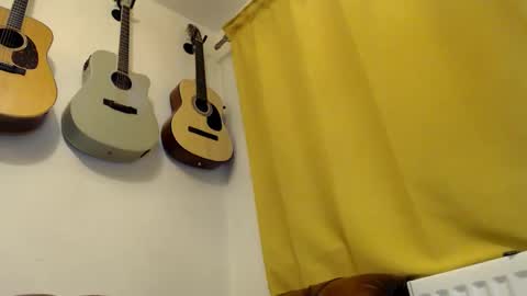 Bailey online show from November 18, 1:11 am