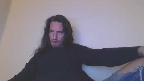 Bailey online show from March 23, 9:19 pm