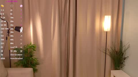 Snapshot of balabauss chatting on November 18, 7:13 am balabauss online show from November 18, 7:13 am