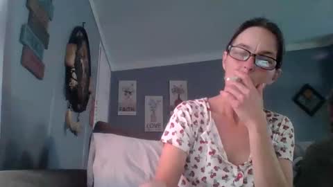 Snapshot of bamacpl80 chatting on May 3, 12:05 am bamacpl80 online show from May 3, 12:05 am