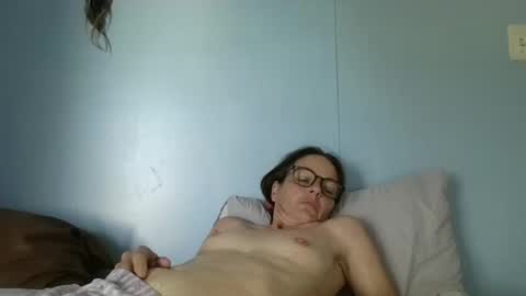 Snapshot of bamacpl80 chatting on July 10, 1:03 pm bamacpl80 online show from July 10, 1:03 pm