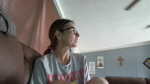 Snapshot of bamacpl80 chatting on July 17, 7:52 pm bamacpl80 online show from July 17, 7:52 pm