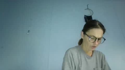 Snapshot of bamacpl80 chatting on July 29, 11:52 am bamacpl80 online show from July 29, 11:52 am