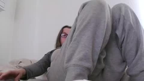 bambiboo8113 online show from November 12, 7:46 pm