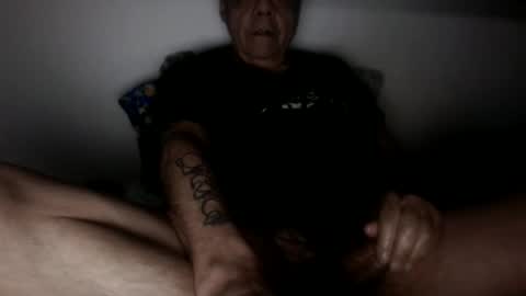Snapshot of bambino6060 chatting on June 11, 10:13 am bambino6060 online show from June 11, 10:13 am