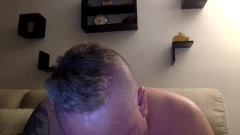 banana5289 online show from April 18, 1:53 am