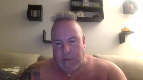 banana5289 online show from April 20, 1:19 am