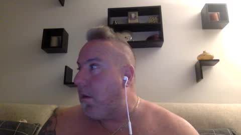 banana5289 online show from April 22, 11:23 am