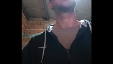 Ezequiel online show from October 18, 12:35 am