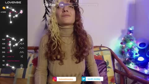 V E R O N I C A online show from December 19, 5:40 am