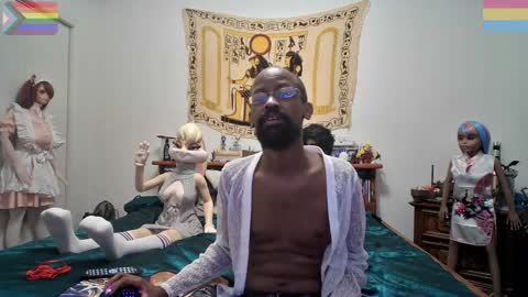 Snapshot of bandohusbando chatting on February 4, 2:07 am Bando Husbando online show from February 4, 2:07 am