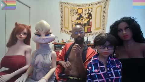 Snapshot of bandohusbando chatting on March 5, 4:46 pm Bando Husbando online show from March 5, 4:46 pm