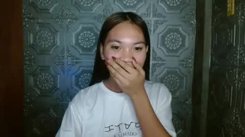 baninay810654 online show from November 21, 9:46 pm