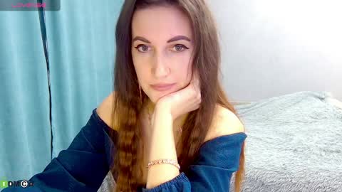 Snapshot of bany_brandy chatting on May 7, 4:34 pm Emma online show from May 7, 4:34 pm