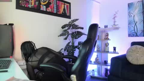 Gabi  online show from October 30, 7:36 pm