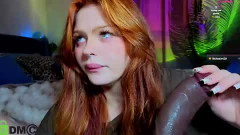 Snapshot of barbara_dunnn chatting on June 28, 12:55 pm barbara_dunnn online show from June 28, 12:55 pm