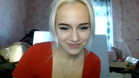 barbie___girl online show from November 29, 10:51 am