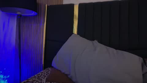 A I K O online show from October 30, 11:49 pm