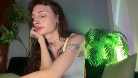 My name is Molly. Please say hello I like talking to you. If you have any wishes or obscene desires please use the tip menu online show from January 10, 2:23 pm
