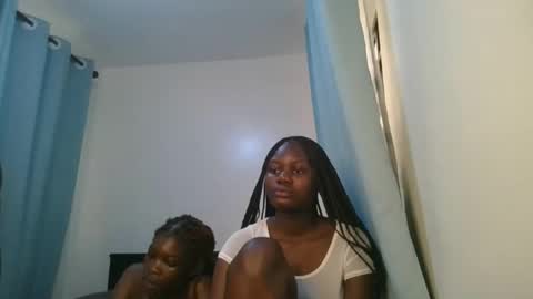 queen online show from March 14, 9:48 am