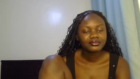 queen online show from April 16, 9:43 am