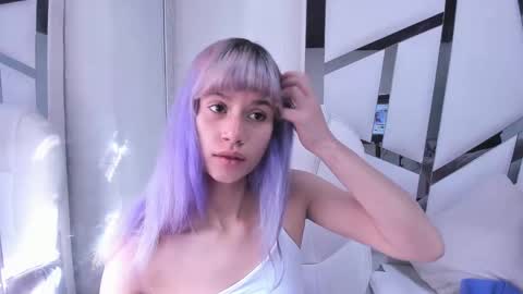 Snapshot of barbieambarx chatting on September 16, 12:39 pm Barbie online show from September 16, 12:39 pm