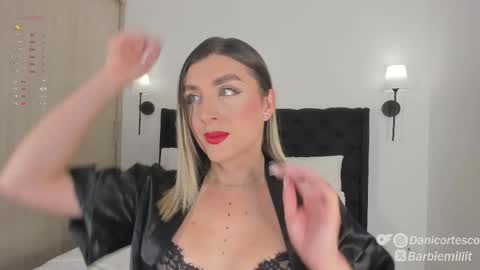 barbiemillit online show from November 23, 11:15 pm