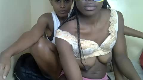 barbies_girles online show from October 30, 7:54 am